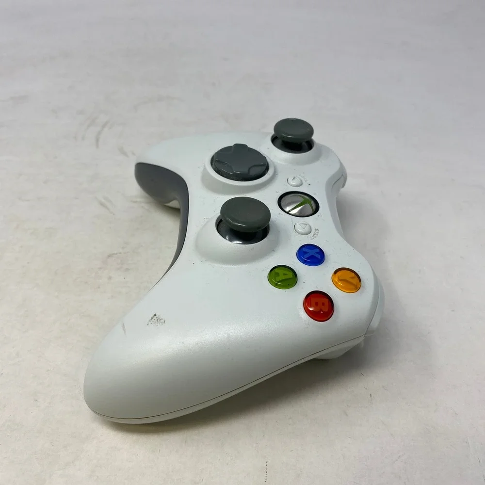 Microsoft‎ Xbox 360 Wireless Controller White X801769-004 For Parts or Repair